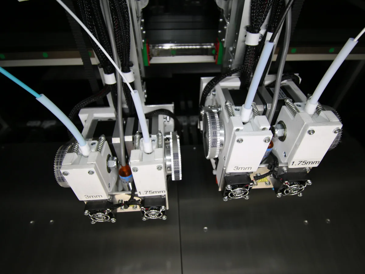 Large scale professional D printer: from prototyping to production